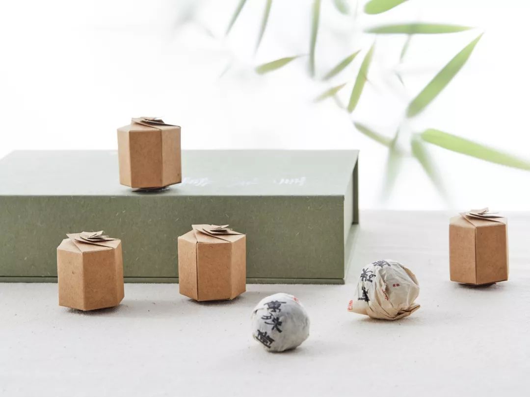 布朗族普洱茶的制作工艺,勐库源头手工制作普洱茶老工艺