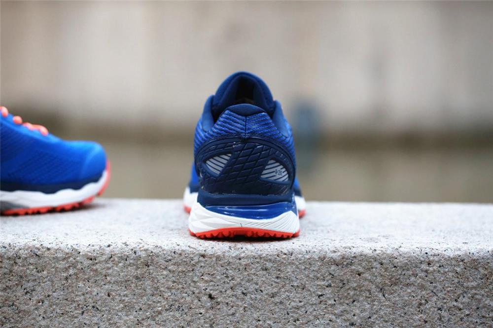 咕咚厚底跑鞋测评,299超轻软底跑鞋