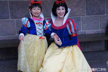 香港迪士尼和上海迪士尼，到底哪一个更好玩？