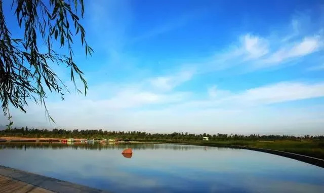 张掖是现在的什么城市,张掖一座被严重低估的城市