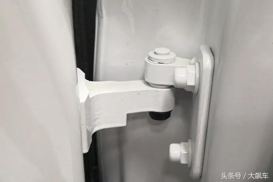 宝马x3是进口的好还是国产的好,宝马x32014款和国产对比