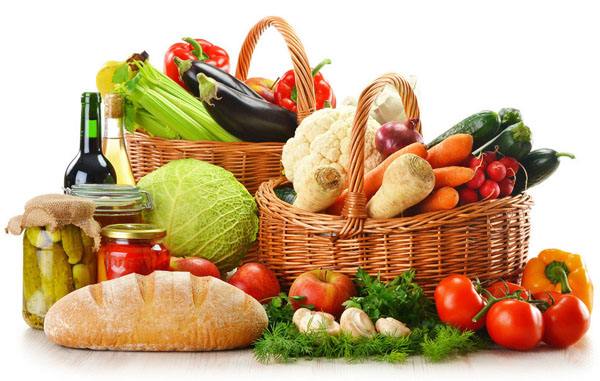 2岁宝宝喝奶好还是吃饭重要,吃饭重要还是喝奶重要