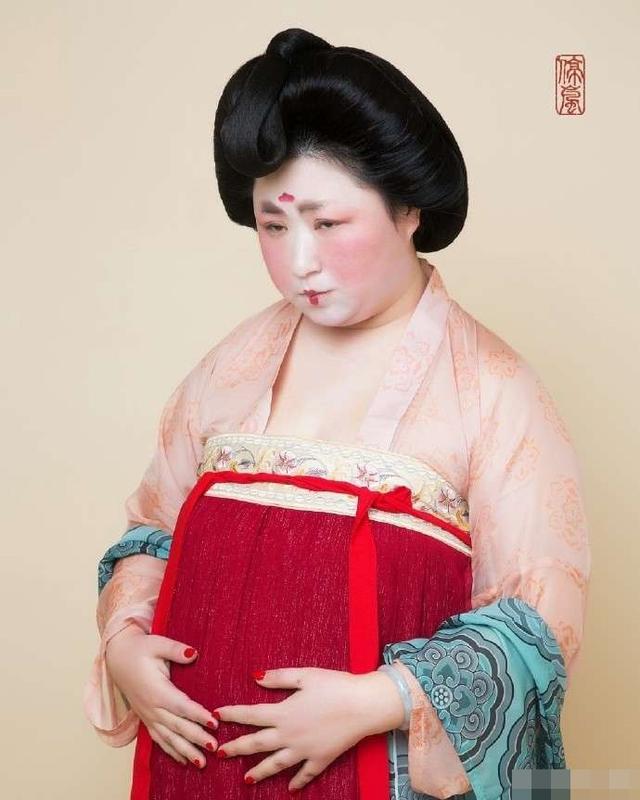 以胖为美大唐,唐服女装惊艳国外