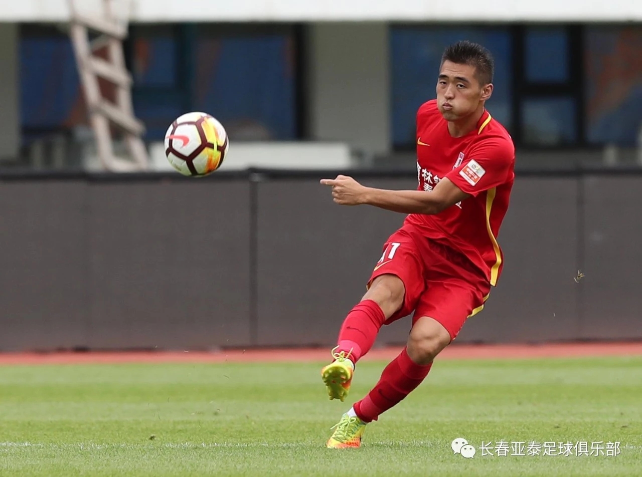 长春亚泰球员有国足的吗,长春亚泰u11青训队队员名单