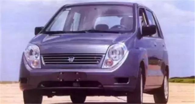 曾经销量力压五菱和长安，被誉为微客之王，如今处境艰难