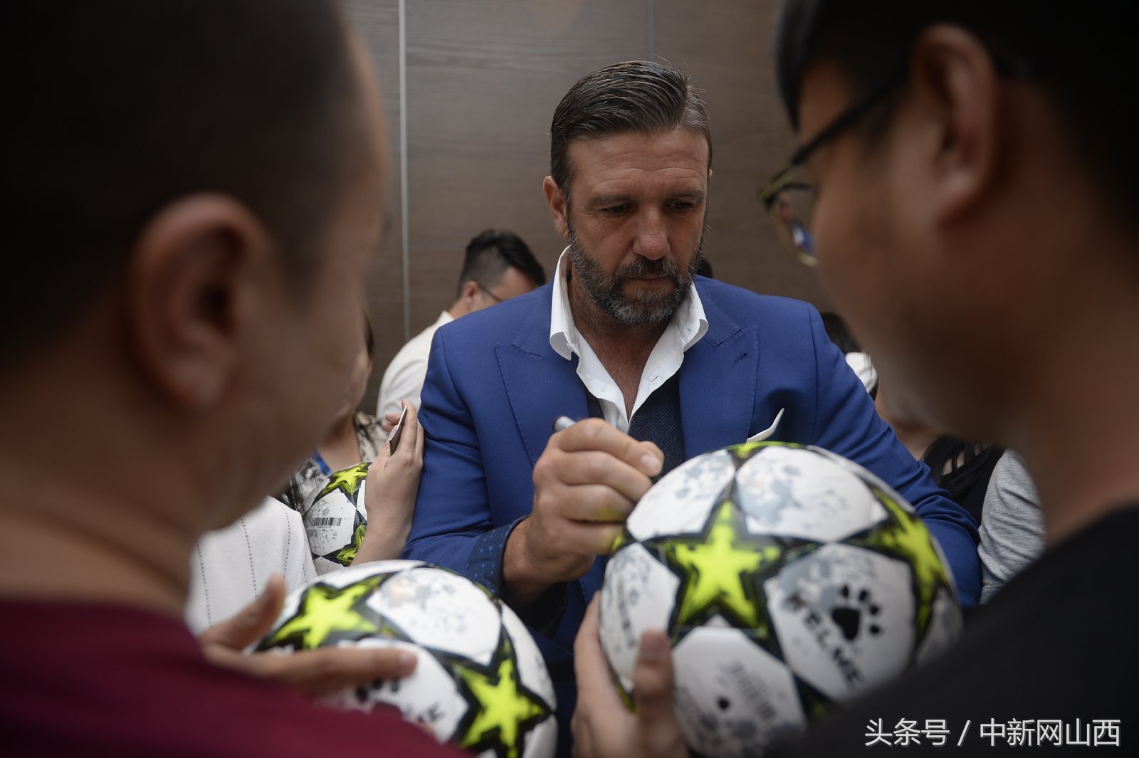 巴乔等老球星聚首,巴乔球星