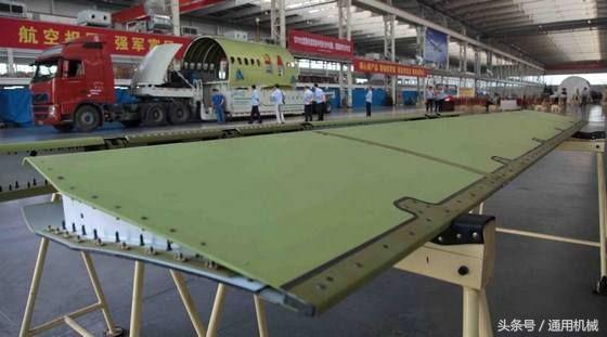 飞机机体是焊接还是铆钉,飞机是焊接还是铆钉制成的