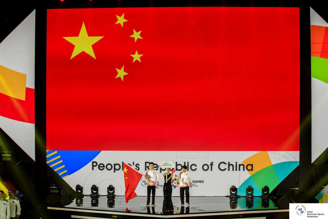 四战全胜!王者代表队夺得首枚亚运会金牌!触手Alan、Ku为国争光