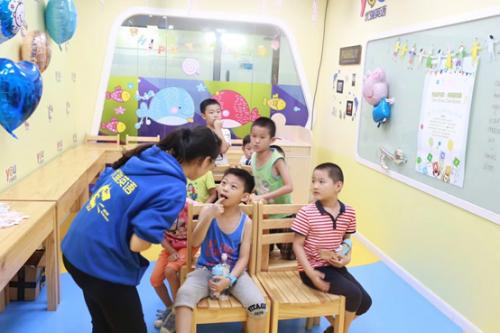 优瑞学习技巧,怎么让一年级孩子主动学迪诺英语