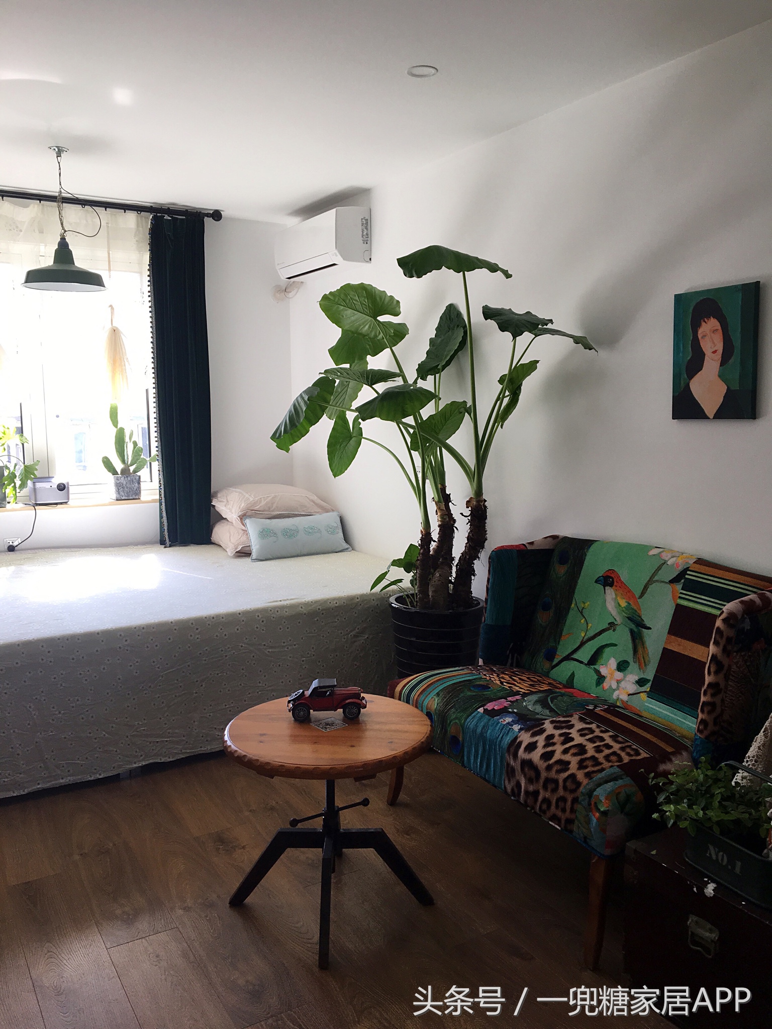 老式缝纫机桌子,老式缝纫机小桌子