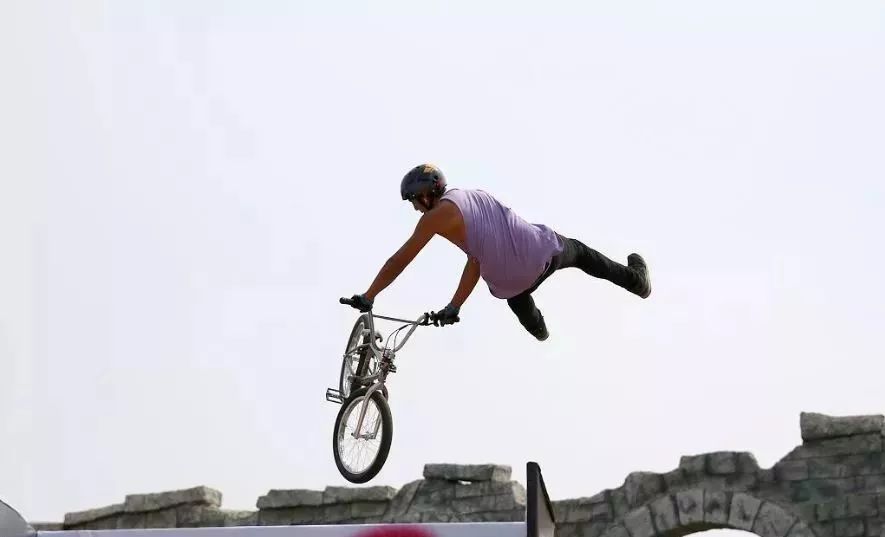 学摄影首先要学好单反的八个设置,单反摄影要掌握的重点是什么