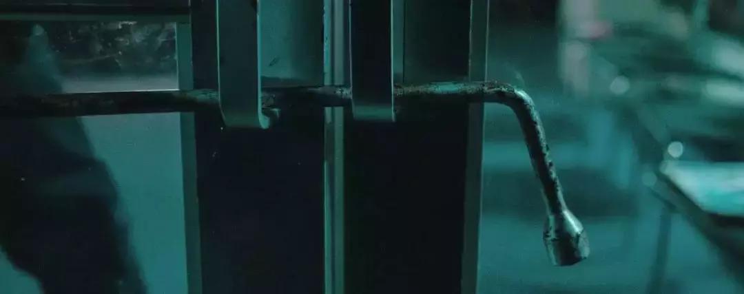 打滴滴的女孩遇险自救,滴滴事件女生怎么保命