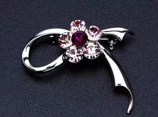 这8种钻石不要买,市面上的钻石为什么有些那么便宜