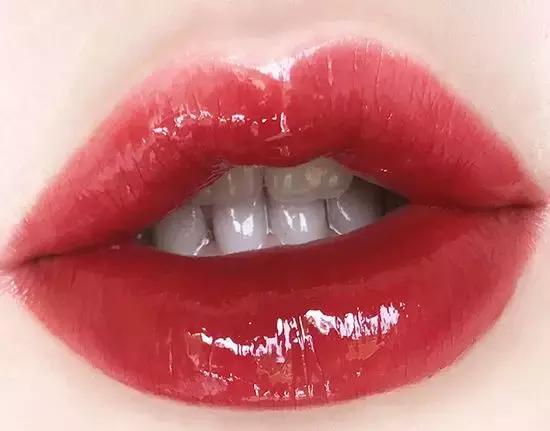 秋季口红推荐平价唇色浅,秋冬脏橘色口红推荐