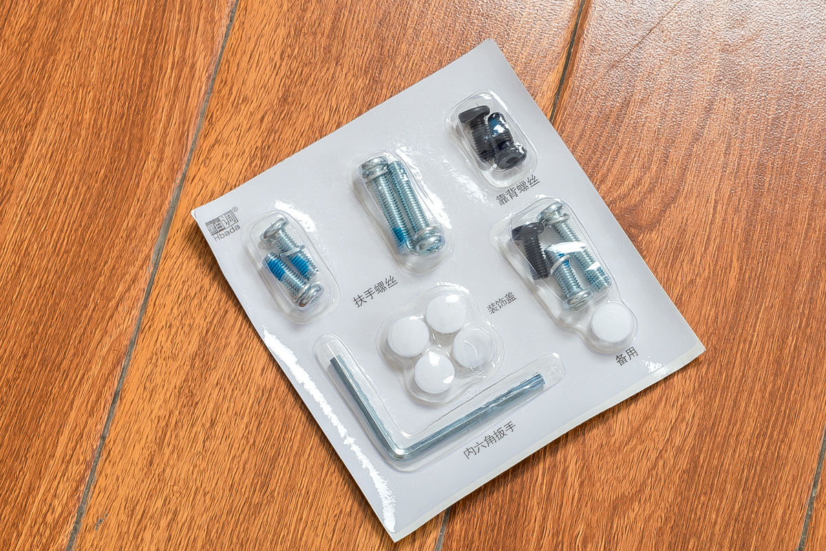 电脑椅评测黑白配,黑白调电脑椅轻灵款真实坐感