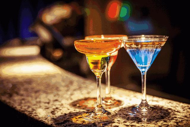 教你调制10款经典意式鸡尾酒,简单调制好喝的鸡尾酒推荐