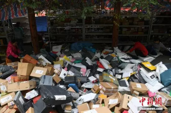 护照可以在异地办理年检吗,护照年检可以异地办理吗