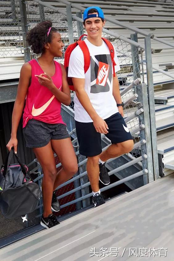 开学季，不打算更新装备来个SportyStyle套装吗？