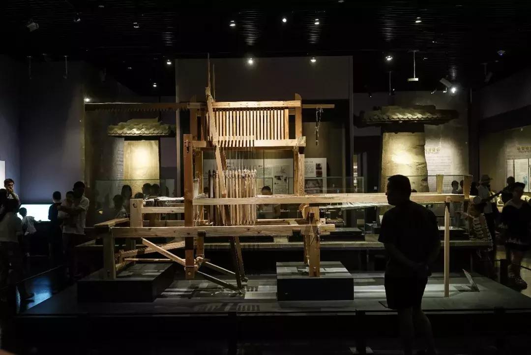 解说成都的历史书,关于成都的历史故事