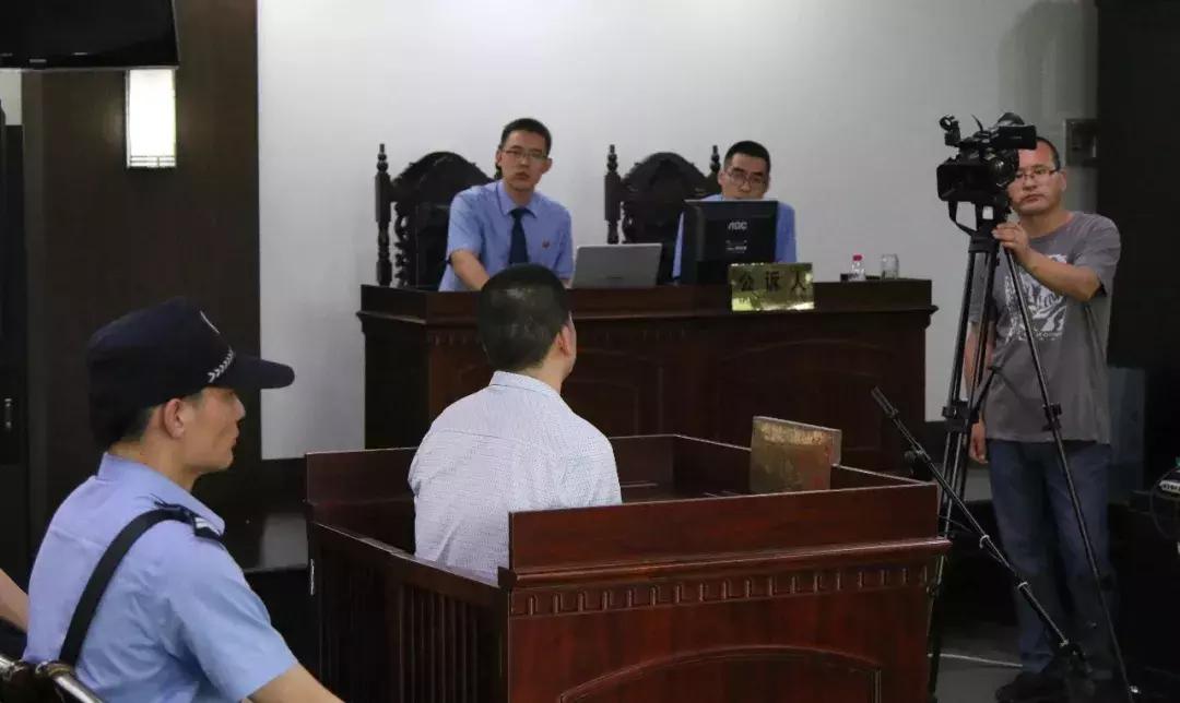 滴滴司机绑架女乘客 (滴滴司机绑架事件)