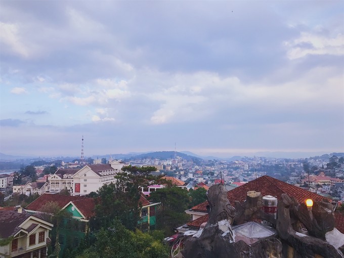 越南由南到北旅游方式,5000元越南8天7晚旅行全攻略