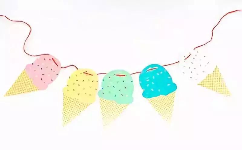 有特色的幼儿园教室吊饰,幼儿园教室吊饰简单好看