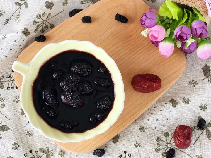 黑豆怎么吃才有好处,吃黑豆的正确方法和做法