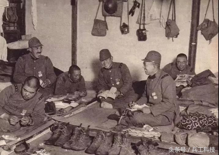 抗战中日士兵装备对比,二战时期的日军军靴