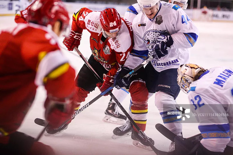 冰雪运动向纵深推进,上海市冰雪运动项目