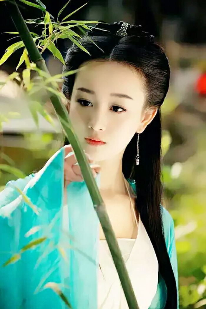 步步惊心刘雨欣自杀，张靓颖解约被赞，一定要嫁个爱你的人