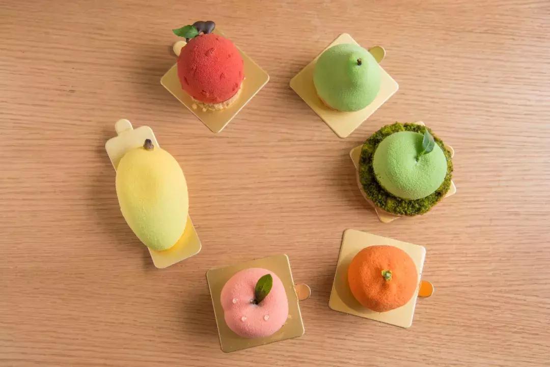 喜提新店等待开业,喜提巧克力