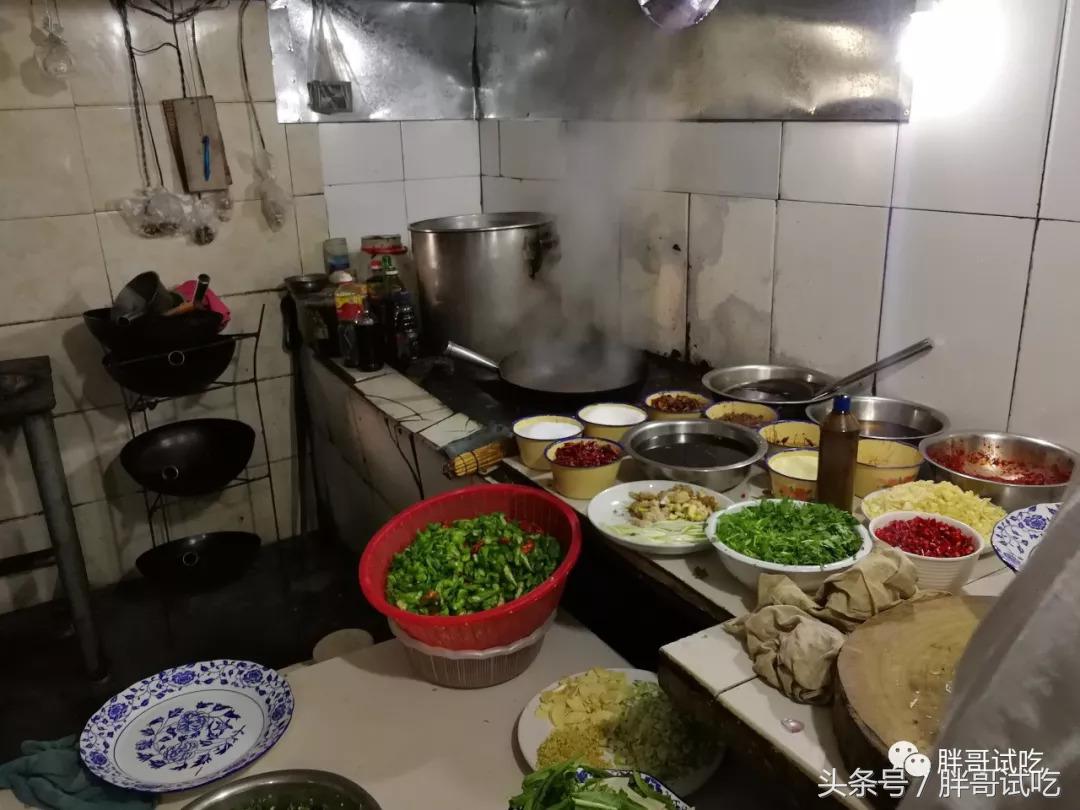 胖哥枣庄辣子鸡,邹坞辣子鸡试吃