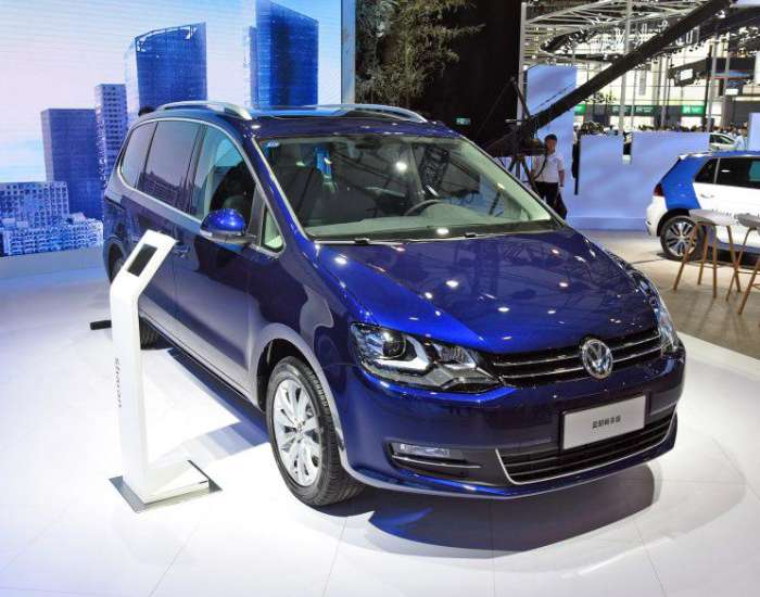 10万公里的夏朗还能买吗,6年没换代迈腾