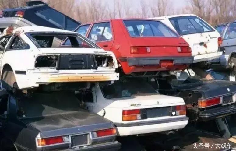 汽车开多少年就属于报废车,汽车开多少年报废比较好