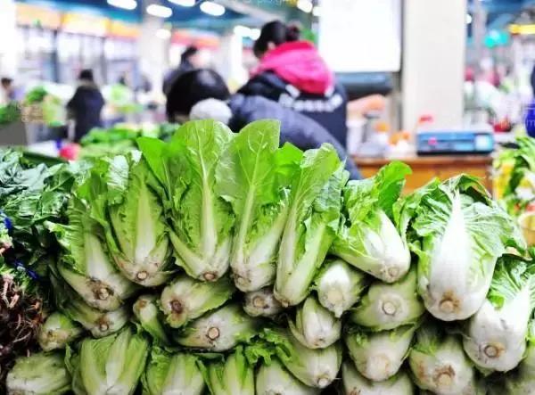 成都批发市场二手最便宜的货源,成都室内装饰品摆件最大批发市场