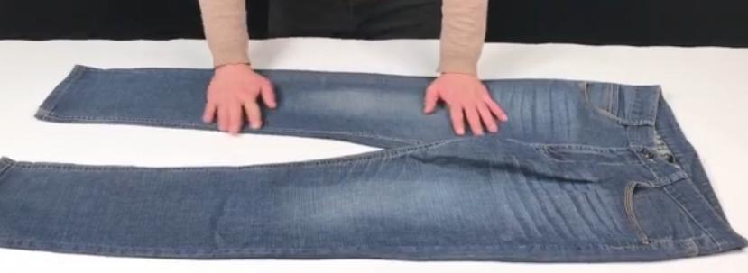 裤腿太宽不用针线怎么变窄一点,裤腿太宽怎么办简单方法