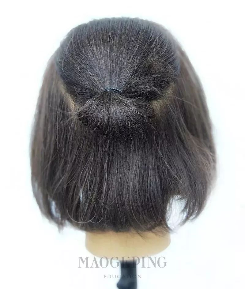 女童8-9岁中短发怎么扎简单又漂亮,30岁短发怎么扎好看又简单漂亮