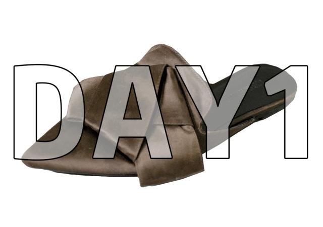 看完员工的鞋子，我哇地一声哭出来