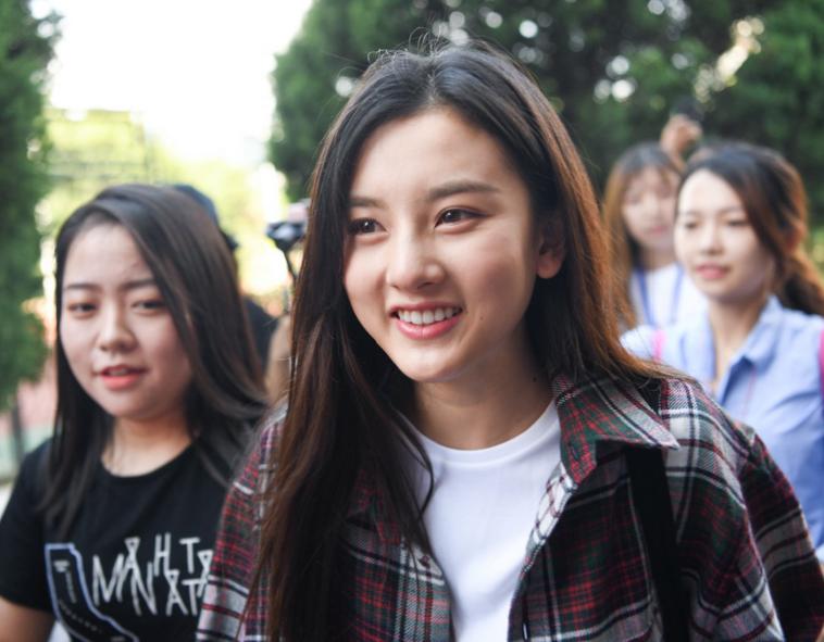 北电校花妆,北电新晋校花