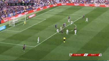 梅西犯罪式过人中文解说,梅西十大变向过人集锦