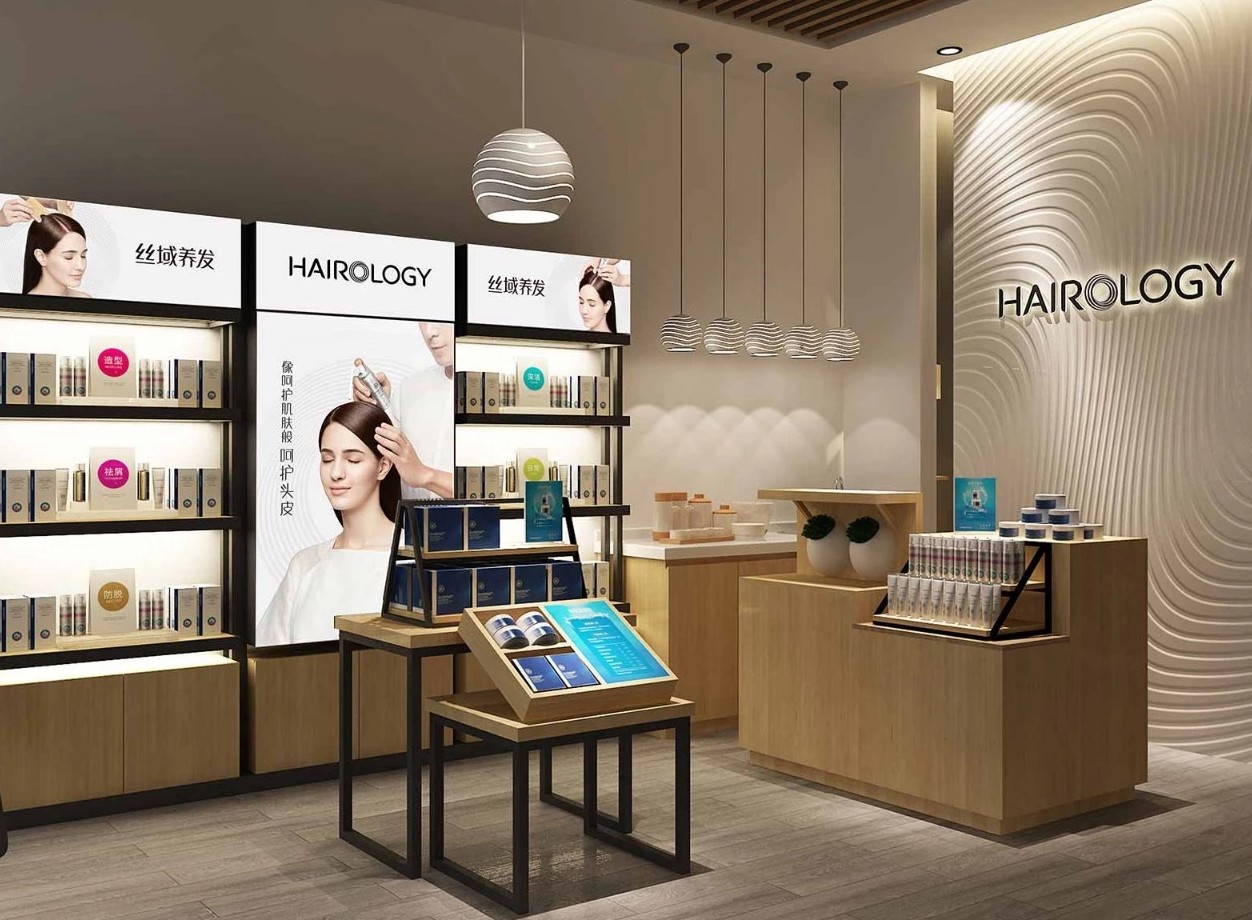 借“类麦当劳模式”开出2000多家分店，这家养发品牌是美业中的“异类”……