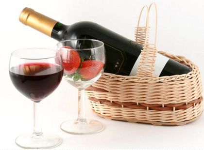 孕妇怀孕初期喝红酒有影响吗,怀孕能喝红酒炖蛋吗