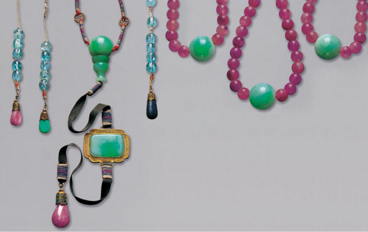 乾隆年间朝珠,乾隆皇帝的朝珠值钱吗