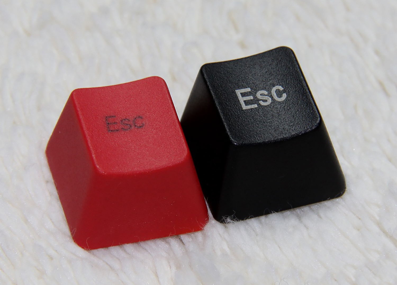 拒绝做油腻中年，浅谈键帽的那些事儿