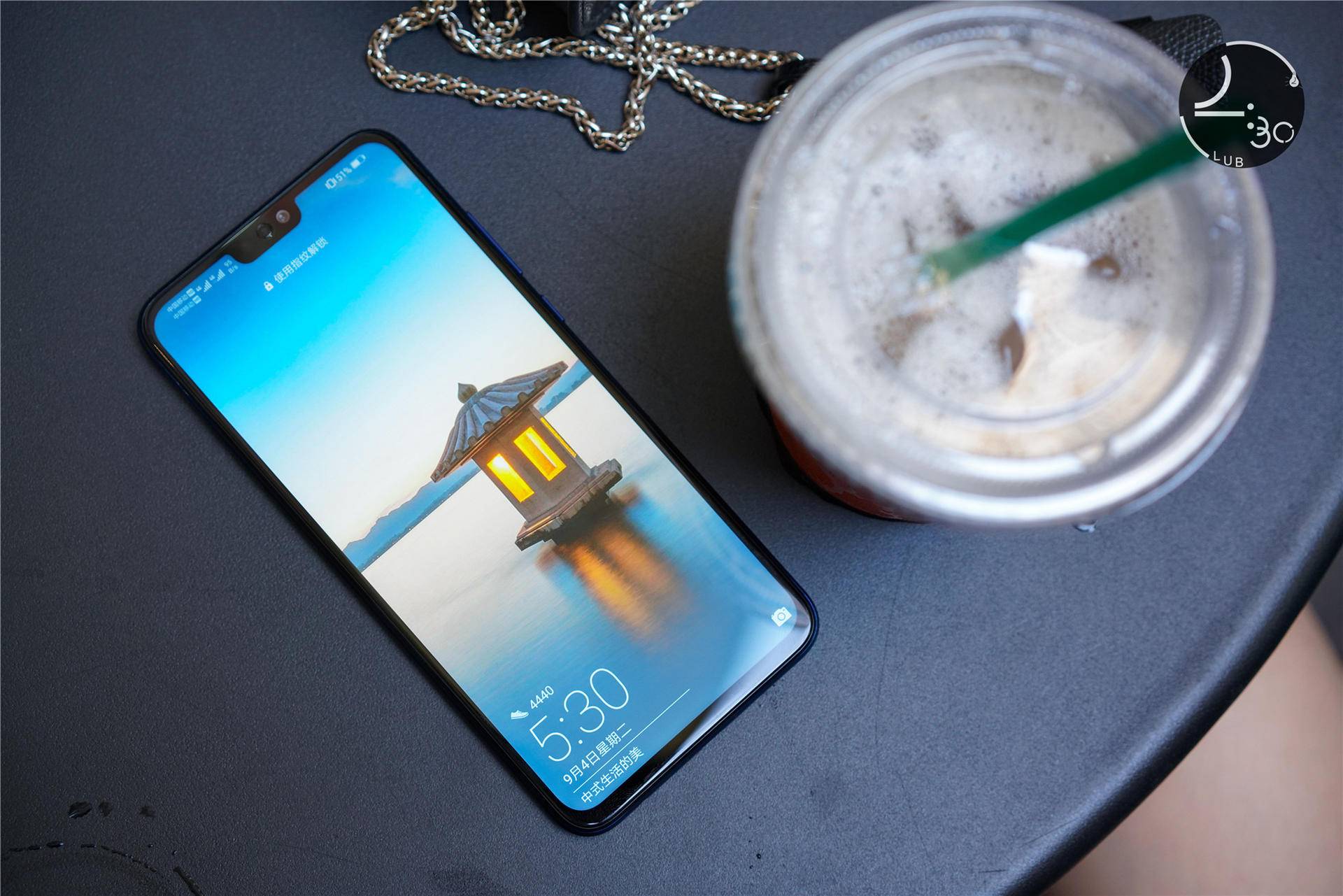 荣耀8x6g+128怎么样,荣耀8x的手机配置是多少