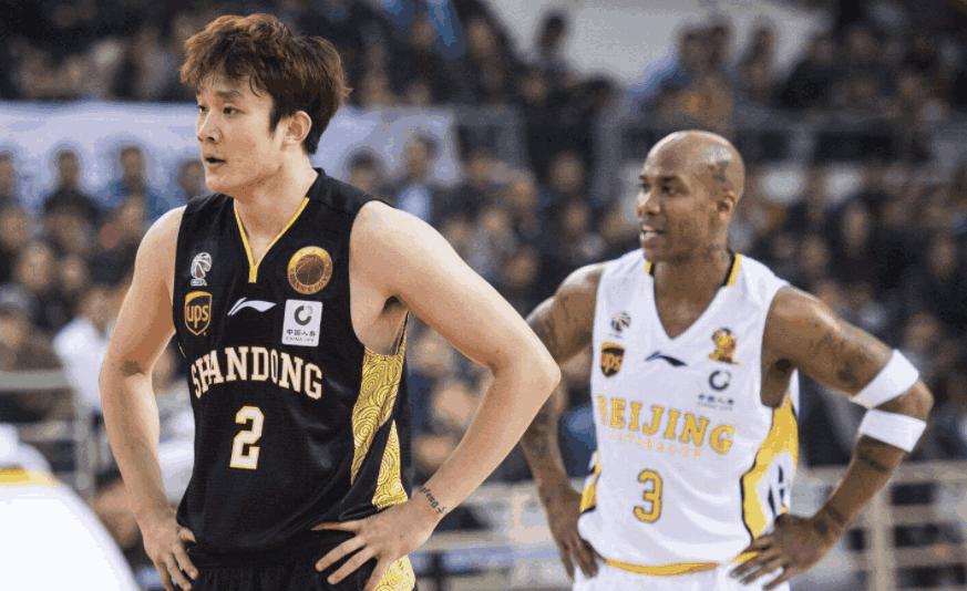 新老东家都要谢，敬业的莫泰再展高情商，祝福小丁向新援传授经验