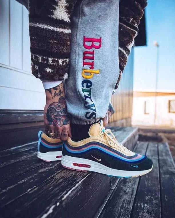 上半年最好的25双鞋，你买到手之后是「起飞」还是「倒闭」