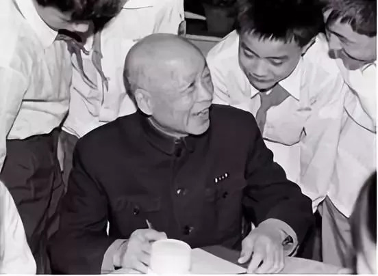 苏步青数学教授,苏步青数学技巧