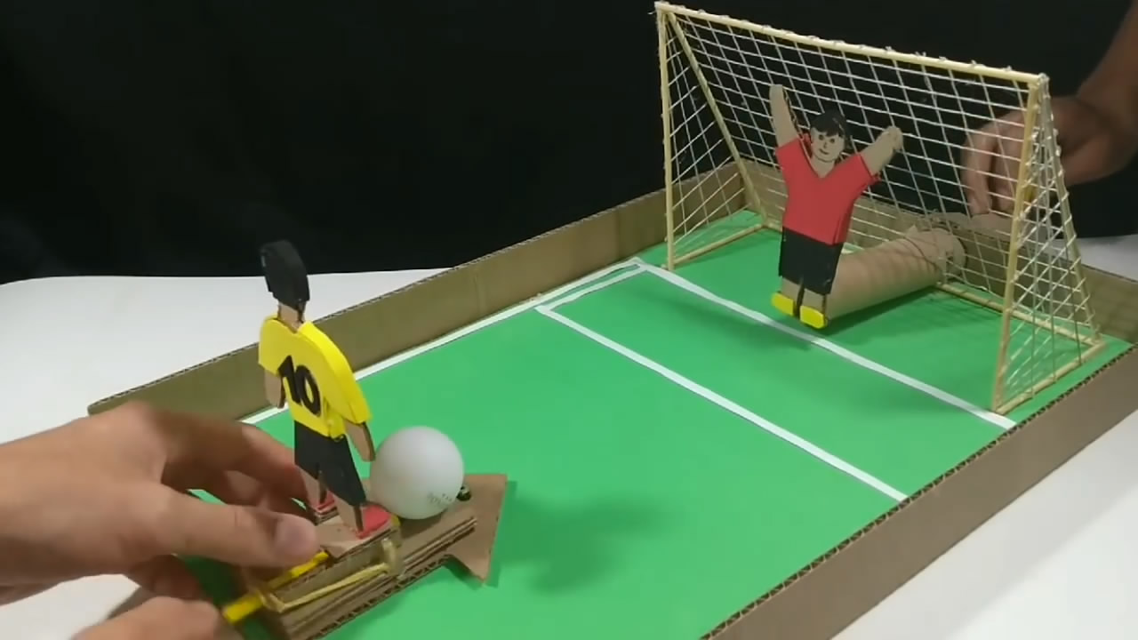 桌面足球游戏制作过程,桌面踢足球玩法