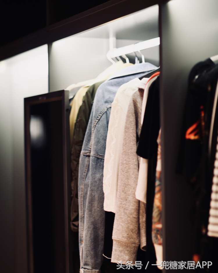 为了2个娃,我183㎡的家,没一个凸出来的柜门把手